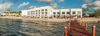 Grand Oasis Tulum location